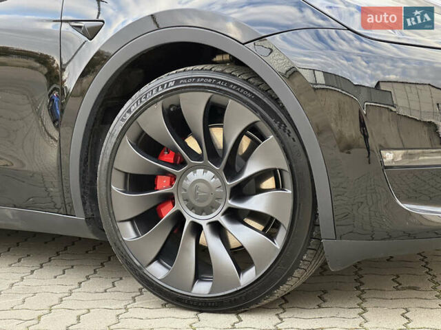 Чорний Тесла Model Y, об'ємом двигуна 0 л та пробігом 38 тис. км за 30799 $, фото 13 на Automoto.ua