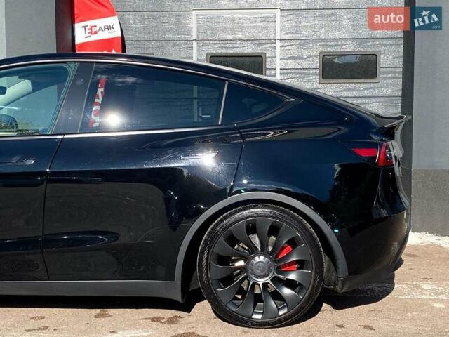 Черный Тесла Model Y, объемом двигателя 0 л и пробегом 17 тыс. км за 34500 $, фото 5 на Automoto.ua