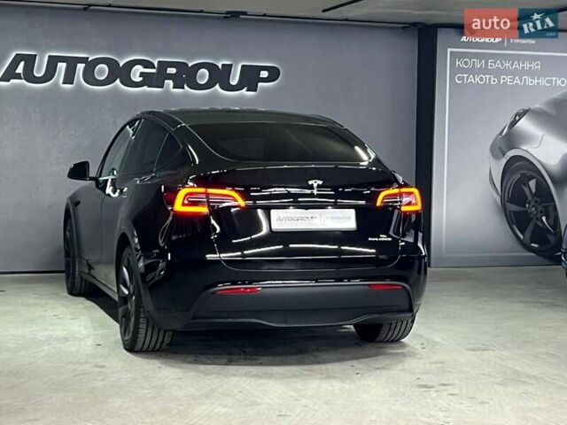 Черный Тесла Model Y, объемом двигателя 0 л и пробегом 5 тыс. км за 32000 $, фото 5 на Automoto.ua