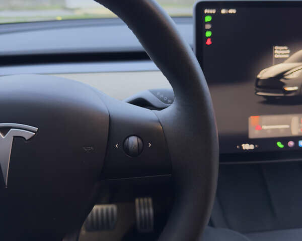 Чорний Тесла Model Y, об'ємом двигуна 0 л та пробігом 26 тис. км за 33000 $, фото 20 на Automoto.ua