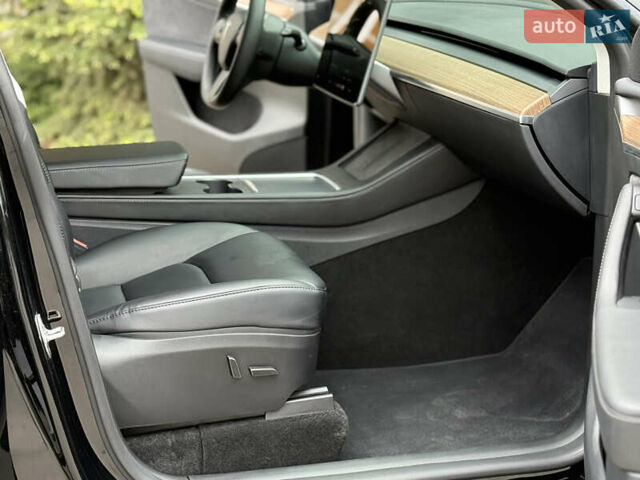 Чорний Тесла Model Y, об'ємом двигуна 0 л та пробігом 18 тис. км за 24000 $, фото 28 на Automoto.ua