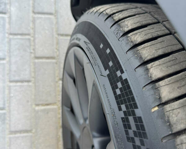 Чорний Тесла Model Y, об'ємом двигуна 0 л та пробігом 28 тис. км за 33000 $, фото 46 на Automoto.ua