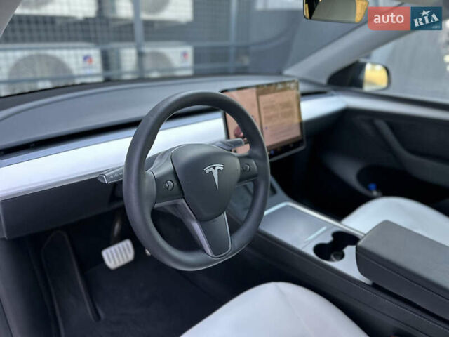 Тесла Model Y 2023 в Ровно на Automoto.ua Черный Тесла Model Y, объемом двигателя 0 л и пробегом 13 тыс. км за 28900 $, фото 15 на Automoto.ua