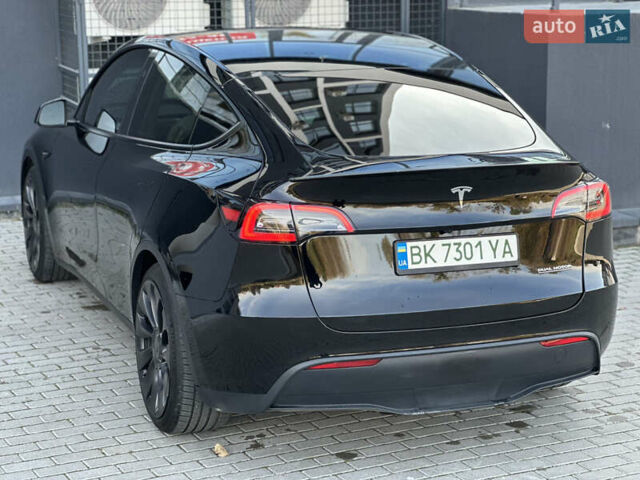Тесла Model Y 2023 в Ровно на Automoto.ua Черный Тесла Model Y, объемом двигателя 0 л и пробегом 13 тыс. км за 28900 $, фото 11 на Automoto.ua