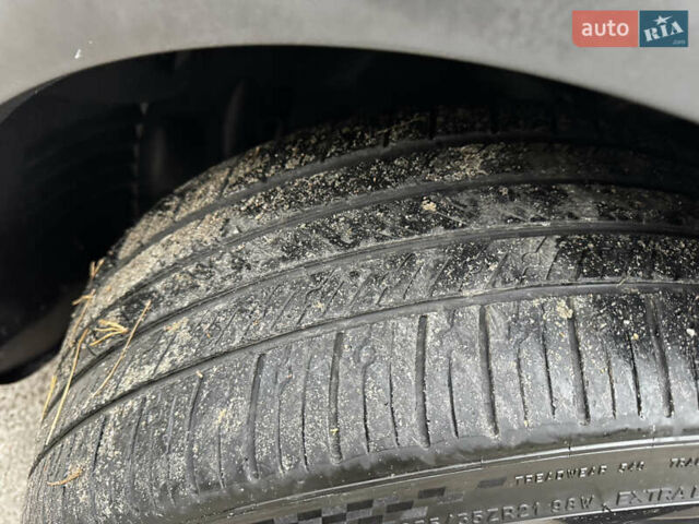 Чорний Тесла Model Y, об'ємом двигуна 0 л та пробігом 56 тис. км за 28700 $, фото 25 на Automoto.ua