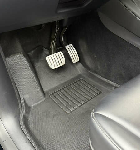 Чорний Тесла Model Y, об'ємом двигуна 0 л та пробігом 48 тис. км за 27500 $, фото 13 на Automoto.ua