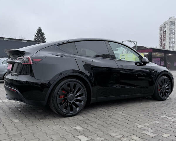 Черный Тесла Model Y, объемом двигателя 0 л и пробегом 84 тыс. км за 25900 $, фото 9 на Automoto.ua