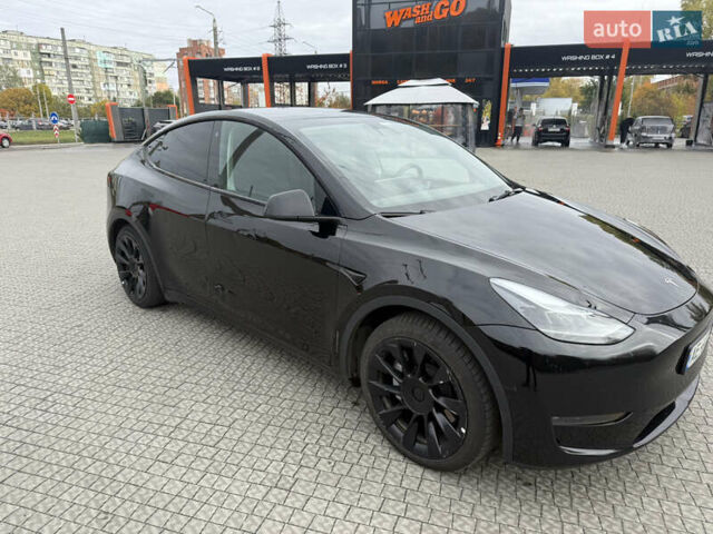 Черный Тесла Model Y, объемом двигателя 0 л и пробегом 71 тыс. км за 27000 $, фото 3 на Automoto.ua
