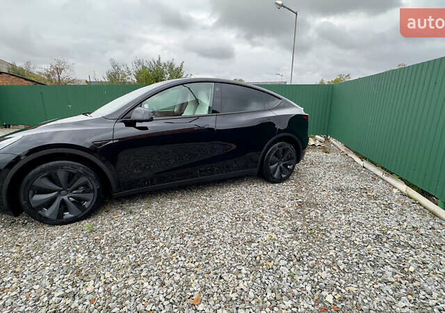 Черный Тесла Model Y, объемом двигателя 0 л и пробегом 1 тыс. км за 43000 $, фото 9 на Automoto.ua