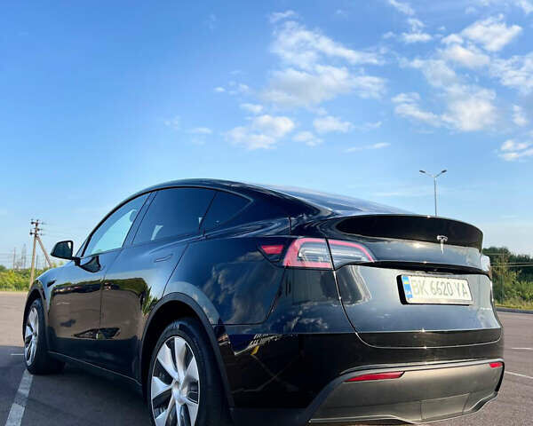 Черный Тесла Model Y, объемом двигателя 0 л и пробегом 22 тыс. км за 25500 $, фото 15 на Automoto.ua