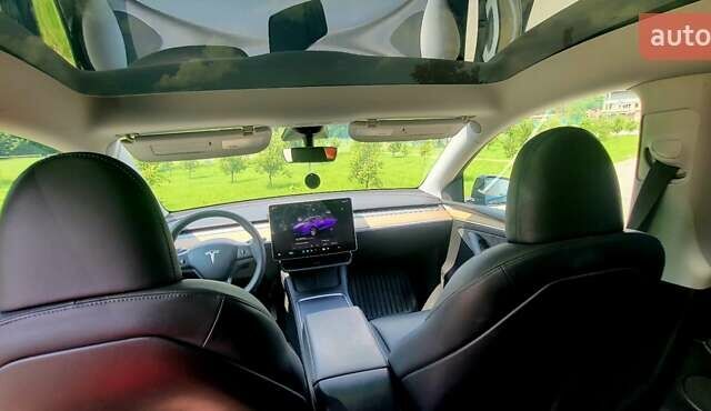 Черный Тесла Model Y, объемом двигателя 0 л и пробегом 32 тыс. км за 26200 $, фото 4 на Automoto.ua