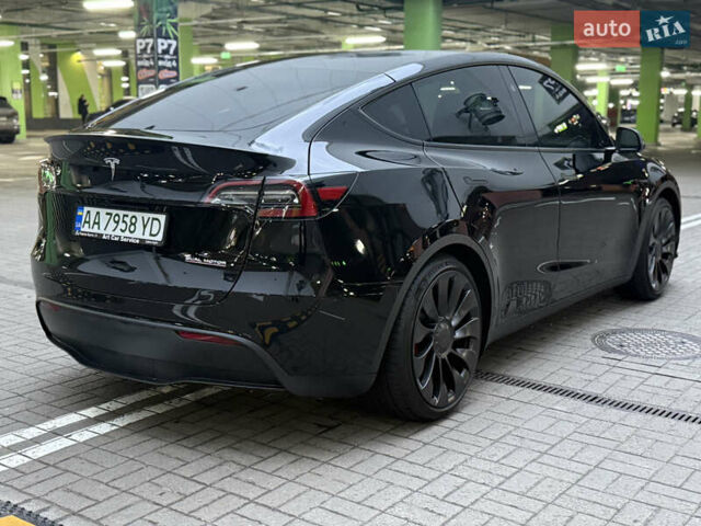 Черный Тесла Model Y, объемом двигателя 0 л и пробегом 16 тыс. км за 34000 $, фото 5 на Automoto.ua