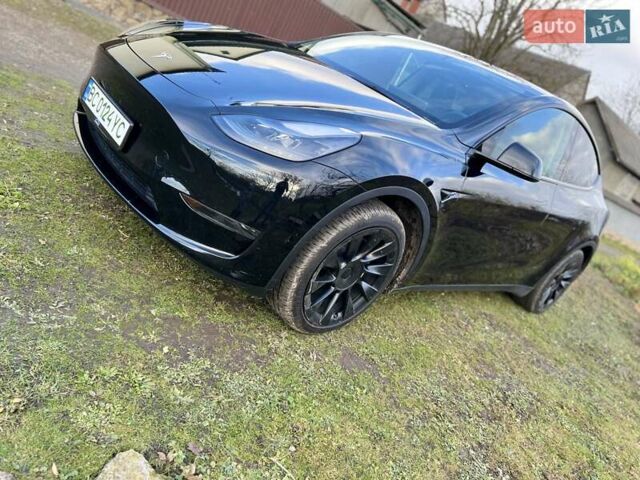 Черный Тесла Model Y, объемом двигателя 0 л и пробегом 36 тыс. км за 24500 $, фото 4 на Automoto.ua