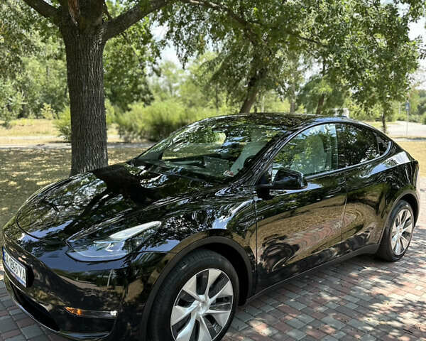 Черный Тесла Model Y, объемом двигателя 0 л и пробегом 30 тыс. км за 27900 $, фото 4 на Automoto.ua