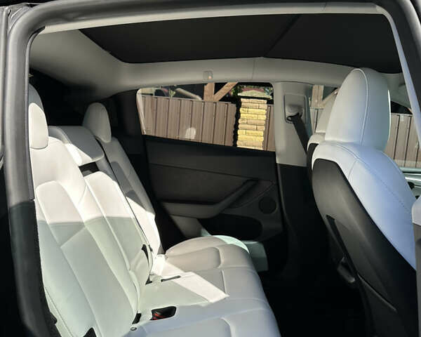 Чорний Тесла Model Y, об'ємом двигуна 0 л та пробігом 35 тис. км за 30500 $, фото 13 на Automoto.ua