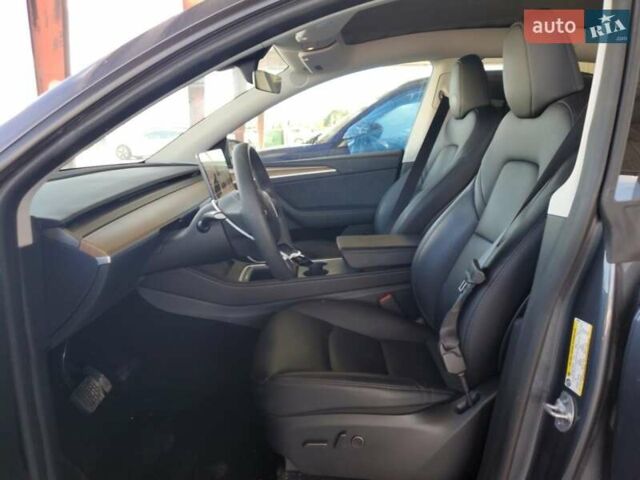Чорний Тесла Model Y, об'ємом двигуна 0 л та пробігом 30 тис. км за 14500 $, фото 6 на Automoto.ua