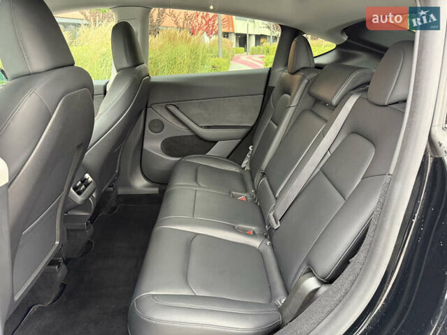 Тесла Model Y 2023 в Киеве на Automoto.ua Черный Тесла Model Y, объемом двигателя 0 л и пробегом 29 тыс. км за 34999 $, фото 31 на Automoto.ua