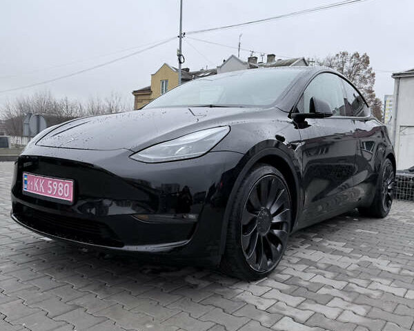 Черный Тесла Model Y, объемом двигателя 0 л и пробегом 84 тыс. км за 25900 $, фото 10 на Automoto.ua