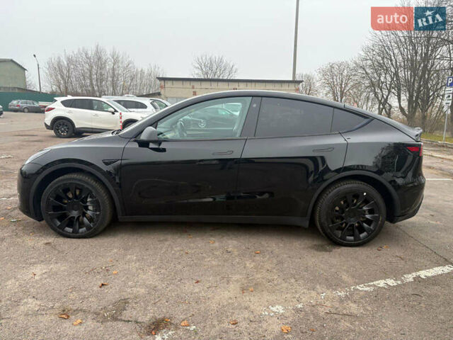 Черный Тесла Model Y, объемом двигателя 0 л и пробегом 35 тыс. км за 21300 $, фото 3 на Automoto.ua