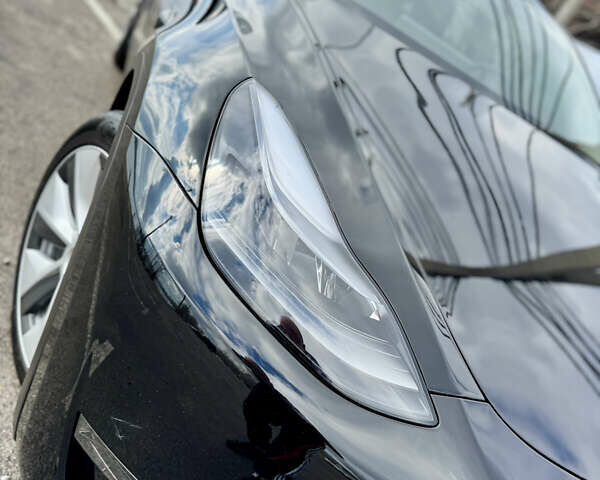 Черный Тесла Model Y, объемом двигателя 0 л и пробегом 29 тыс. км за 27077 $, фото 6 на Automoto.ua