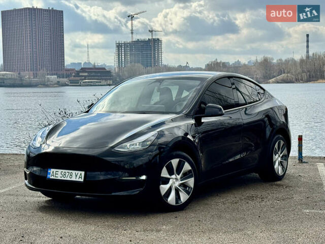 Черный Тесла Model Y, объемом двигателя 0 л и пробегом 29 тыс. км за 27077 $, фото 7 на Automoto.ua