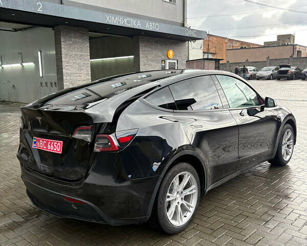 Черный Тесла Model Y, объемом двигателя 0 л и пробегом 59 тыс. км за 18900 $, фото 6 на Automoto.ua