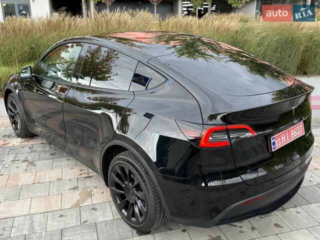 Тесла Model Y 2023 в Киеве на Automoto.ua Черный Тесла Model Y, объемом двигателя 0 л и пробегом 29 тыс. км за 34999 $, фото 18 на Automoto.ua
