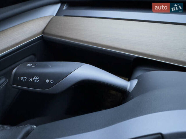 Чорний Тесла Model Y, об'ємом двигуна 0 л та пробігом 26 тис. км за 33000 $, фото 21 на Automoto.ua