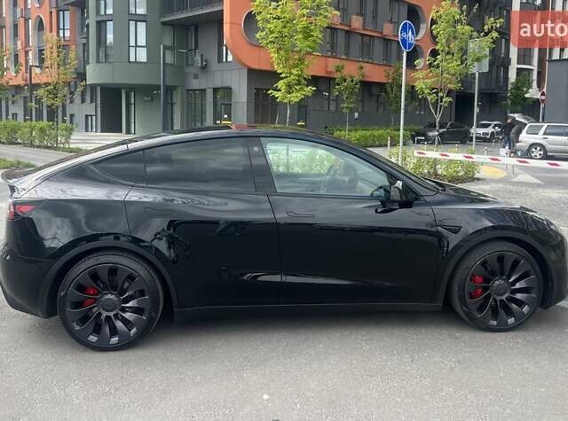 Черный Тесла Model Y, объемом двигателя 0 л и пробегом 44 тыс. км за 37200 $, фото 20 на Automoto.ua