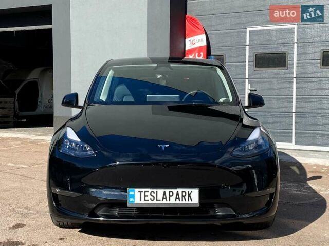 Черный Тесла Model Y, объемом двигателя 0 л и пробегом 17 тыс. км за 34500 $, фото 1 на Automoto.ua