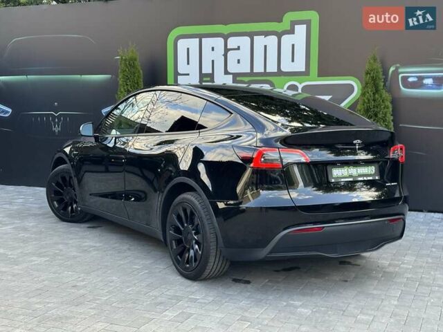 Черный Тесла Model Y, объемом двигателя 0 л и пробегом 1 тыс. км за 33900 $, фото 44 на Automoto.ua