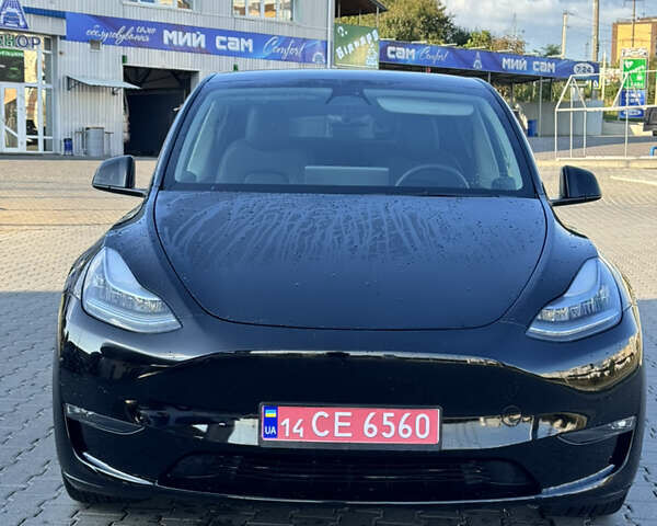 Черный Тесла Model Y, объемом двигателя 0 л и пробегом 35 тыс. км за 26000 $, фото 2 на Automoto.ua