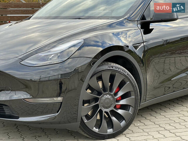 Чорний Тесла Model Y, об'ємом двигуна 0 л та пробігом 38 тис. км за 30799 $, фото 27 на Automoto.ua
