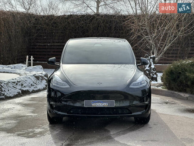 Черный Тесла Model Y, объемом двигателя 0 л и пробегом 1 тыс. км за 40500 $, фото 3 на Automoto.ua