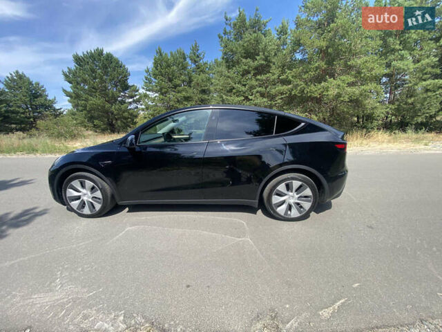 Черный Тесла Model Y, объемом двигателя 0 л и пробегом 6 тыс. км за 34000 $, фото 10 на Automoto.ua