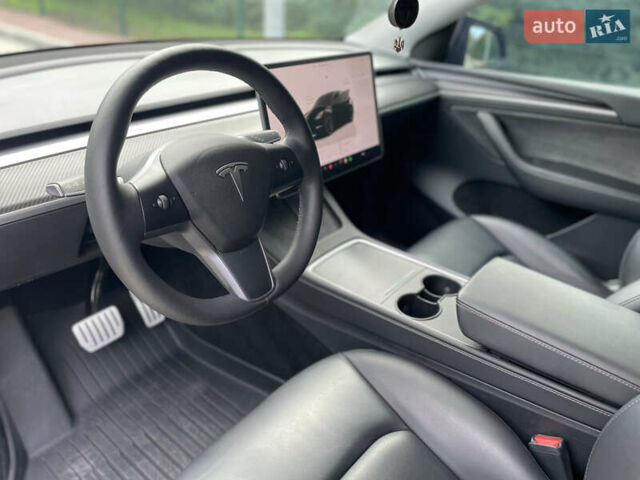 Черный Тесла Model Y, объемом двигателя 0 л и пробегом 39 тыс. км за 31000 $, фото 26 на Automoto.ua