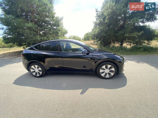 Черный Тесла Model Y, объемом двигателя 0 л и пробегом 6 тыс. км за 34000 $, фото 4 на Automoto.ua