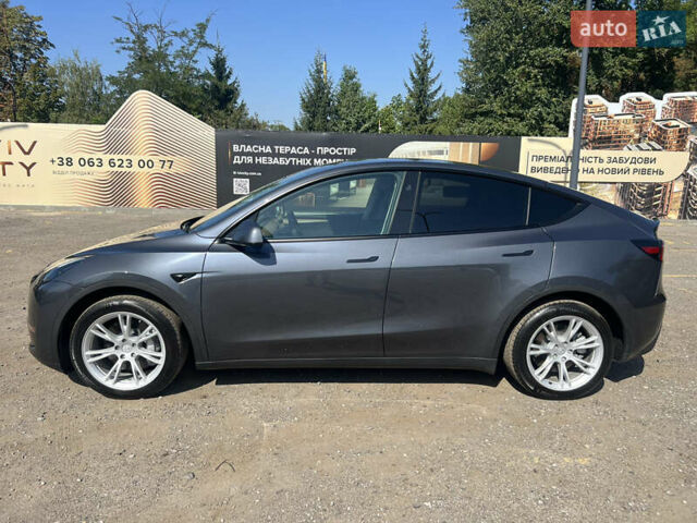 Черный Тесла Model Y, объемом двигателя 0 л и пробегом 16 тыс. км за 30200 $, фото 4 на Automoto.ua