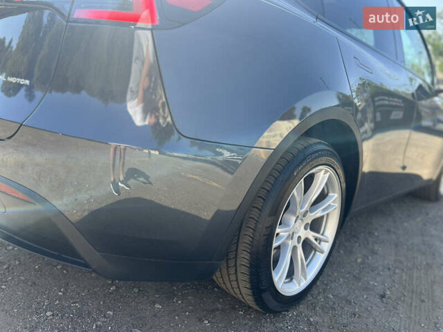 Черный Тесла Model Y, объемом двигателя 0 л и пробегом 16 тыс. км за 30200 $, фото 19 на Automoto.ua