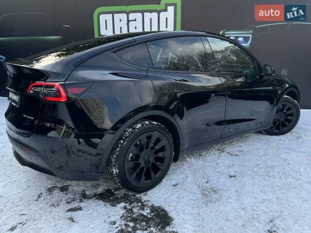 Черный Тесла Model Y, объемом двигателя 0 л и пробегом 1 тыс. км за 34900 $, фото 46 на Automoto.ua