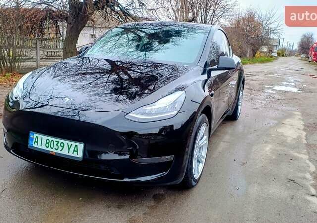 Чорний Тесла Model Y, об'ємом двигуна 0 л та пробігом 54 тис. км за 28000 $, фото 1 на Automoto.ua