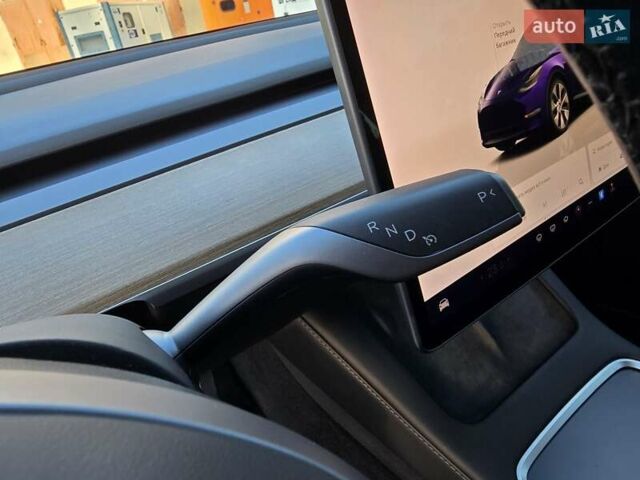 Чорний Тесла Model Y, об'ємом двигуна 0 л та пробігом 95 тис. км за 27300 $, фото 35 на Automoto.ua
