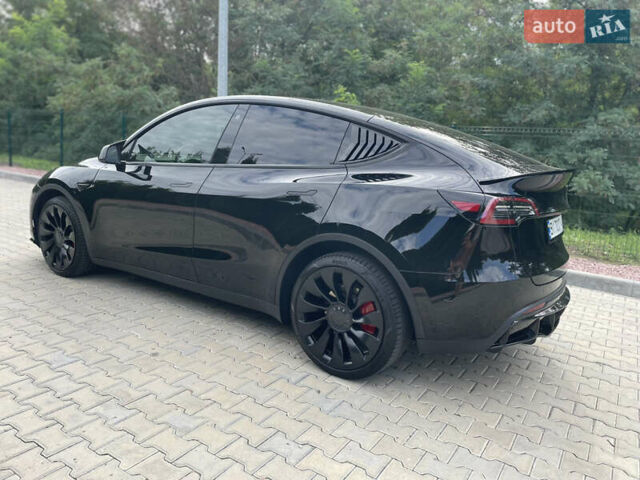 Черный Тесла Model Y, объемом двигателя 0 л и пробегом 39 тыс. км за 31000 $, фото 18 на Automoto.ua