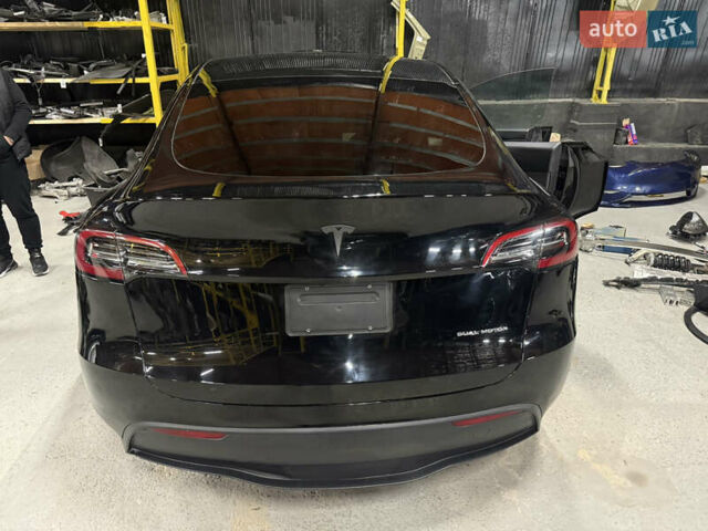 Чорний Тесла Model Y, об'ємом двигуна 0 л та пробігом 46 тис. км за 18500 $, фото 1 на Automoto.ua
