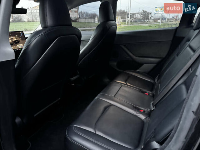 Чорний Тесла Model Y, об'ємом двигуна 0 л та пробігом 26 тис. км за 33000 $, фото 33 на Automoto.ua