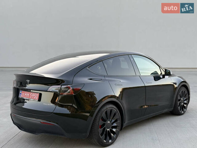 Черный Тесла Model Y, объемом двигателя 0 л и пробегом 35 тыс. км за 25900 $, фото 4 на Automoto.ua