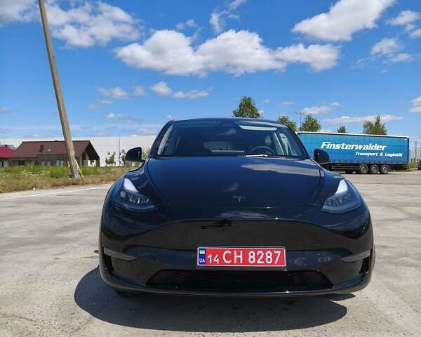 Черный Тесла Model Y, объемом двигателя 0 л и пробегом 63 тыс. км за 25300 $, фото 3 на Automoto.ua