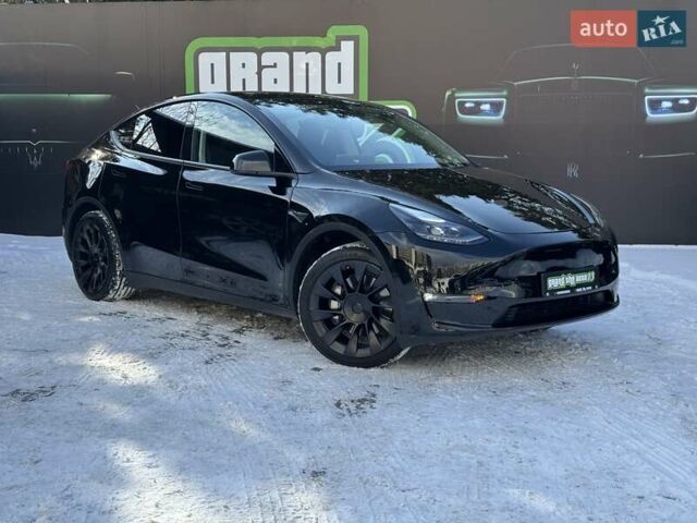 Черный Тесла Model Y, объемом двигателя 0 л и пробегом 1 тыс. км за 34900 $, фото 2 на Automoto.ua