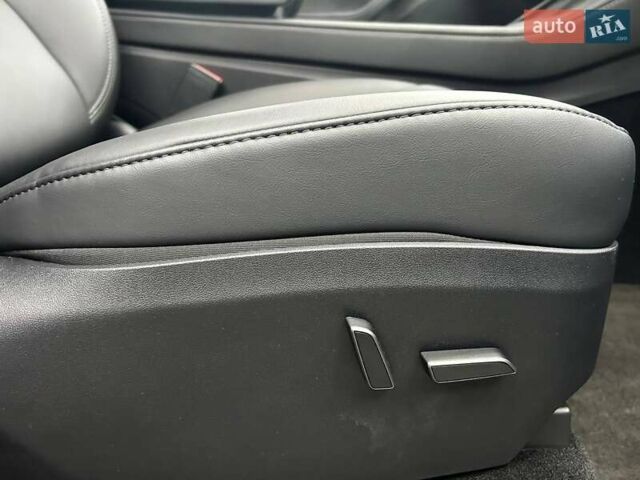 Черный Тесла Model Y, объемом двигателя 0 л и пробегом 1 тыс. км за 41500 $, фото 15 на Automoto.ua