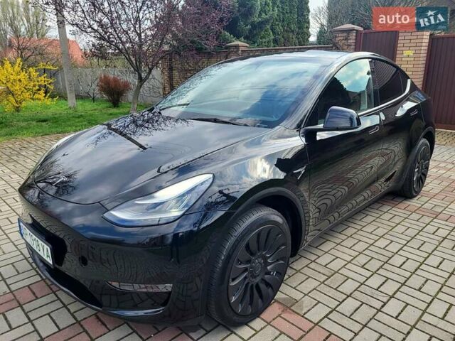 Черный Тесла Model Y, объемом двигателя 0 л и пробегом 34 тыс. км за 25000 $, фото 2 на Automoto.ua